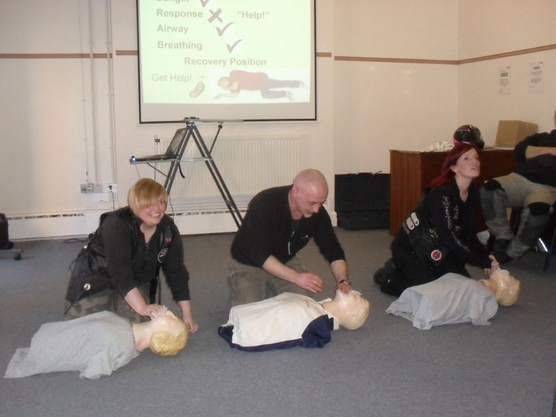 first aid 037